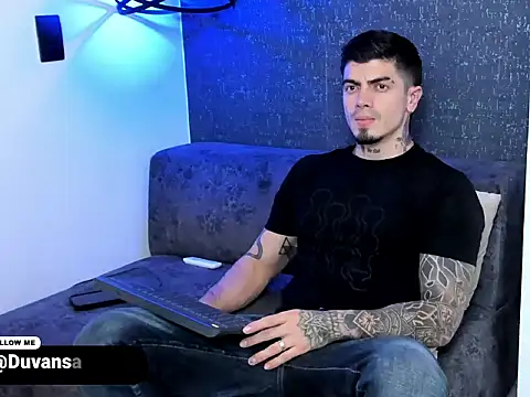  mrcock   online show from April 12, 2026, 6:40 am