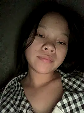 Snapshot of Lisa-sexyy chatting on December 4, 2025, 11:24 pm Lisa-sexyy online show from December 4, 2025, 11:24 pm