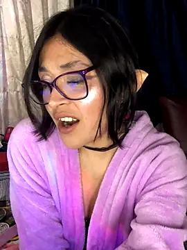 Winter 111 online show from December 2, 2025, 2:50 am