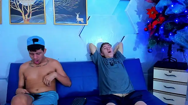 Snapshot of Lester_james2 chatting on November 30, 2025, 1:15 pm Lester james2 online show from November 30, 2025, 1:15 pm