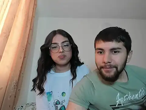 Snapshot of Nathalie_spencer2 chatting on November 28, 2025, 7:05 pm Nathalie spencer2 online show from November 28, 2025, 7:05 pm