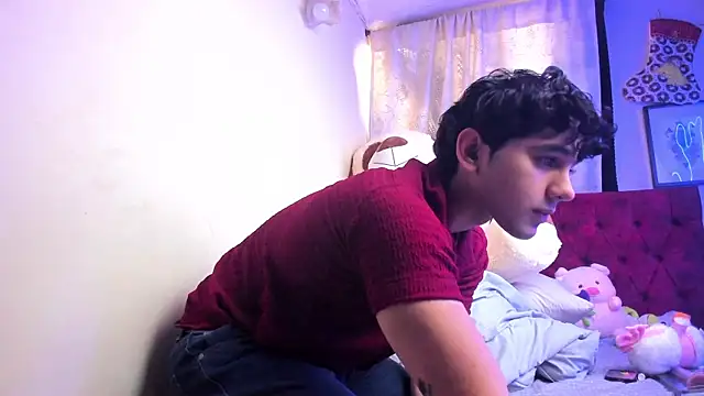 Snapshot of Logan__blaze chatting on December 2, 2025, 1:28 pm Logan blaze online show from December 2, 2025, 1:28 pm