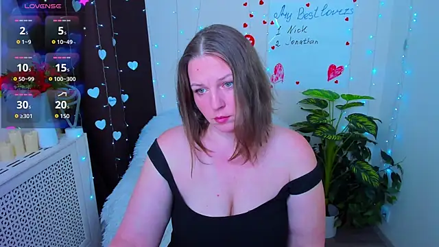 Snapshot of Alison_star_ chatting on February 22, 2026, 10:41 pm Alison star online show from February 22, 2026, 10:41 pm