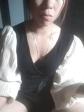 Snapshot of tieutam122 chatting on February 4, 2026, 11:27 am tieutam122 online show from February 4, 2026, 11:27 am