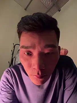 Snapshot of sanu551 chatting on December 15, 2025, 3:27 pm sanu551 online show from December 15, 2025, 3:27 pm