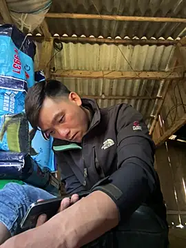 sanu551 online show from March 30, 2026, 1:17 am