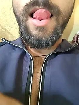 Snapshot of bigdick2299 chatting on December 21, 2025, 8:43 am bigdick2299 online show from December 21, 2025, 8:43 am