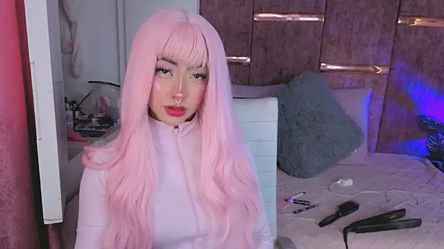 Snapshot of amberthangelss chatting on December 15, 2025, 12:53 pm amberthangelss online show from December 15, 2025, 12:53 pm