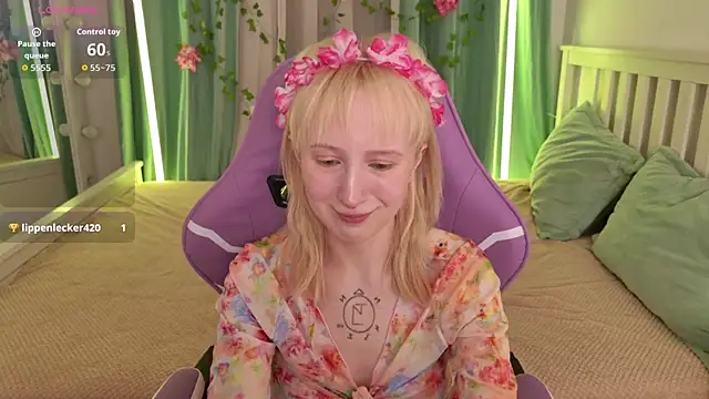 Snapshot of _Babyface_ chatting on July 17, 2026, 1:07 pm Babyface online show from July 17, 2026, 1:07 pm