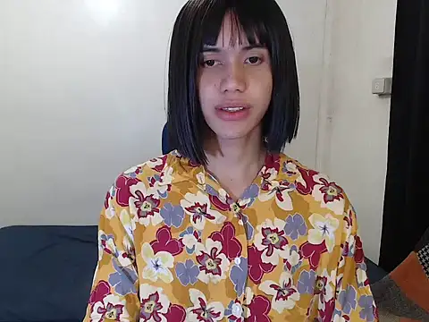 superhotbabe online show from December 16, 2025, 9:31 pm