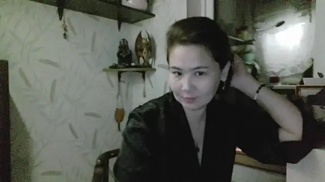 Snapshot of Nettie_Allie chatting on November 30, 2025, 2:54 pm Nettie Allie online show from November 30, 2025, 2:54 pm