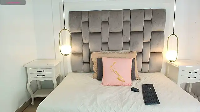 Snapshot of gaby_smit__ chatting on December 2, 2025, 11:59 am gaby smit online show from December 2, 2025, 11:59 am