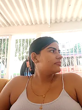 Snapshot of virgin_cunt chatting on December 5, 2025, 12:14 pm virgin cunt online show from December 5, 2025, 12:14 pm