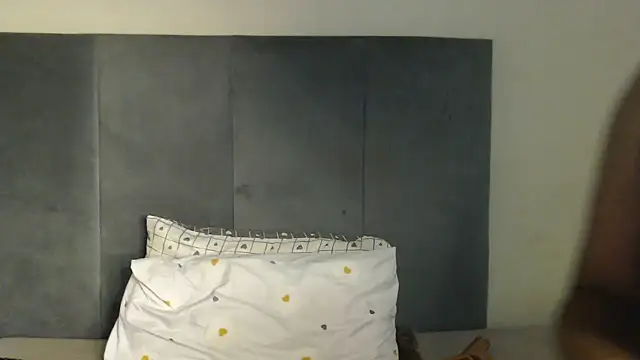 Chocolatebae86 online show from March 19, 2026, 4:44 pm