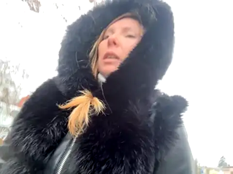 Snapshot of JenyJansy chatting on December 3, 2025, 1:53 pm JenyJansy online show from December 3, 2025, 1:53 pm