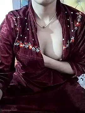 RASHMI SHARMA9 online show from January 8, 2026, 5:48 pm