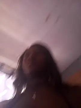 Snapshot of DamarisGreen02 chatting on December 2, 2025, 7:09 pm DamarisGreen02 online show from December 2, 2025, 7:09 pm