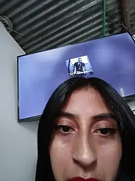 Snapshot of Im_Kloe chatting on November 27, 2025, 7:05 pm Im Kloe online show from November 27, 2025, 7:05 pm