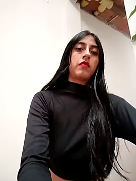 Snapshot of Im_Kloe chatting on December 16, 2025, 8:25 pm Im Kloe online show from December 16, 2025, 8:25 pm