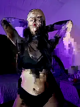 Im Kloe online show from March 13, 2026, 10:27 pm