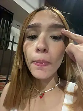 dania val online show from December 17, 2025, 2:39 am