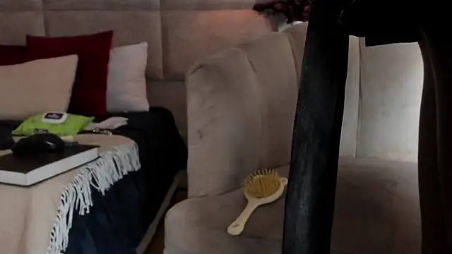 GenesisJordan online show from April 9, 2026, 9:53 pm