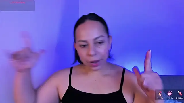 jimena chic1 online show from March 31, 2026, 7:03 pm