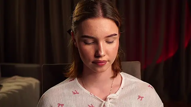 Snapshot of heresouly chatting on December 14, 2025, 3:39 pm heresouly online show from December 14, 2025, 3:39 pm