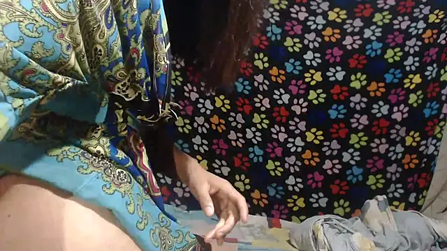 Snapshot of ELIZABET2- chatting on April 10, 2026, 10:42 am ELIZABET2- online show from April 10, 2026, 10:42 am