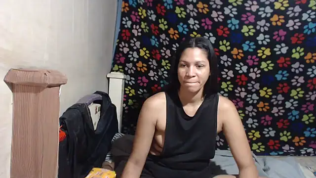 Snapshot of ELIZABET2- chatting on April 10, 2026, 10:47 pm ELIZABET2- online show from April 10, 2026, 10:47 pm