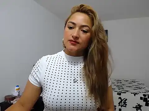 Snapshot of ximenaxcite19 chatting on December 2, 2025, 12:21 pm ximenaxcite19 online show from December 2, 2025, 12:21 pm