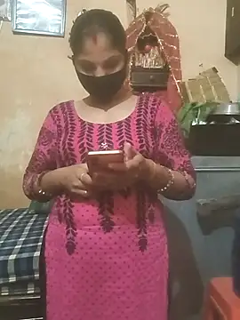 Snapshot of Pooja_bhabhi00 chatting on November 28, 2025, 10:40 am Pooja bhabhi00 online show from November 28, 2025, 10:40 am