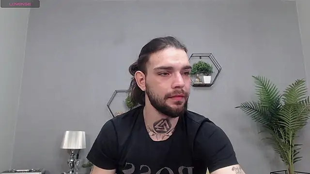 KaneHunter online show from March 28, 2026, 9:14 pm