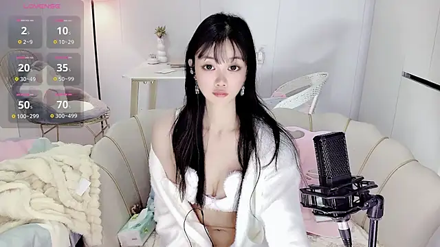 Coral 888 online show from December 2, 2025, 11:00 pm