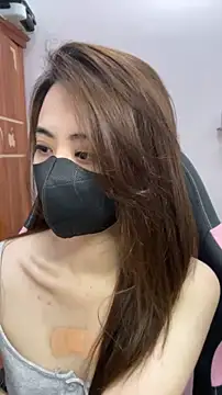 Lunamoon68 online show from April 27, 2026, 4:21 am