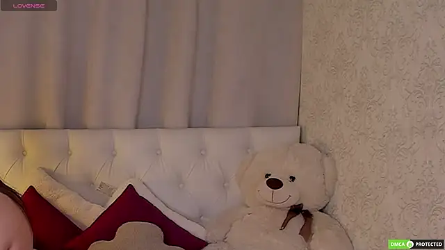 Snapshot of StellaGregory chatting on April 28, 2026, 8:41 am StellaGregory online show from April 28, 2026, 8:41 am