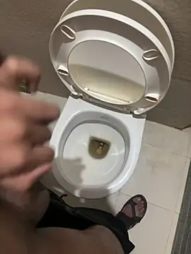 Snapshot of your_playboy_00 chatting on December 19, 2025, 12:45 pm your playboy 00 online show from December 19, 2025, 12:45 pm