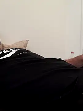 mrmav6969 online show from January 14, 2026, 11:42 pm