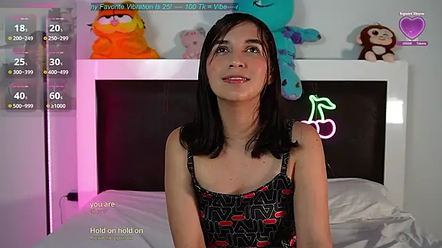 Snapshot of CerecitaQueenn chatting on May 31, 2026, 6:20 pm CerecitaQueenn online show from May 31, 2026, 6:20 pm