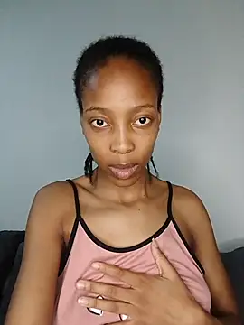 Snapshot of MsParisSmith chatting on November 28, 2025, 11:13 am MsParisSmith online show from November 28, 2025, 11:13 am