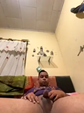 Snapshot of aril200117 chatting on December 1, 2025, 6:13 pm aril200117 online show from December 1, 2025, 6:13 pm