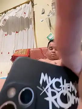 Snapshot of aril200117 chatting on February 12, 2026, 6:58 pm aril200117 online show from February 12, 2026, 6:58 pm