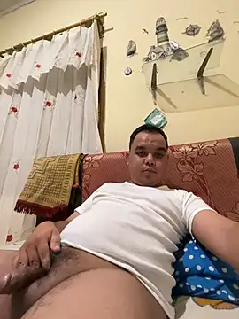 Snapshot of aril200117 chatting on March 14, 2026, 5:29 pm aril200117 online show from March 14, 2026, 5:29 pm