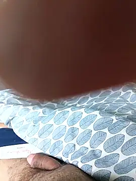 alesaaxxx online show from December 21, 2025, 8:16 pm