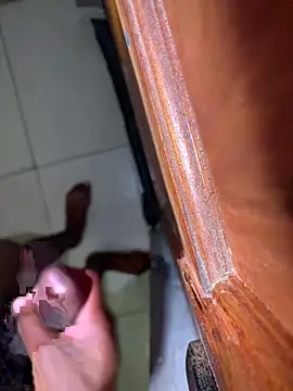 Snapshot of mfanawantwela chatting on February 25, 2026, 12:59 pm mfanawantwela online show from February 25, 2026, 12:59 pm