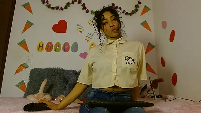Snapshot of MarillynMorgan chatting on April 24, 2026, 2:19 pm MarillynMorgan online show from April 24, 2026, 2:19 pm