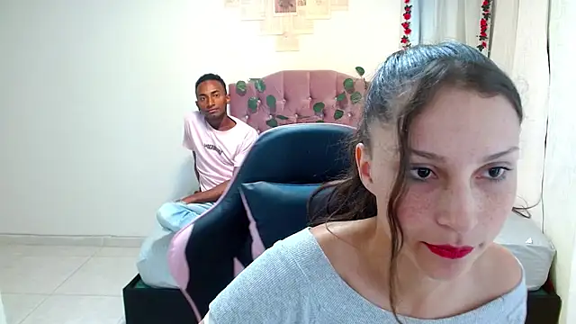 Snapshot of scarlet160920 chatting on November 30, 2025, 3:05 pm scarlet160920 online show from November 30, 2025, 3:05 pm