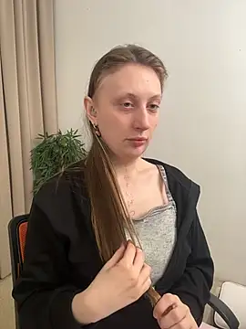 Helga vibe online show from April 4, 2026, 5:27 am