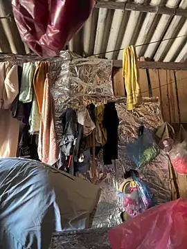 Snapshot of Thaoem chatting on November 27, 2025, 4:58 am Thaoem online show from November 27, 2025, 4:58 am