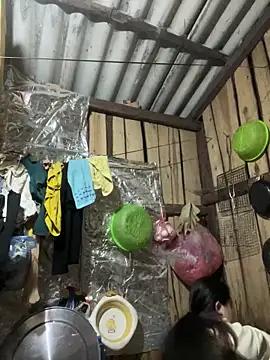 Snapshot of Thaoem chatting on December 20, 2025, 10:44 am Thaoem online show from December 20, 2025, 10:44 am